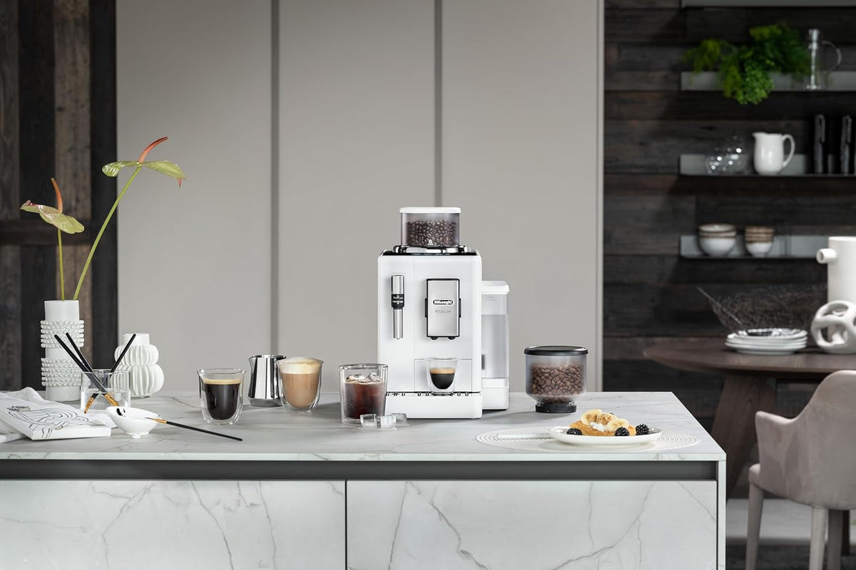 De'Longhi Rivelia EXAM440.55.W Kaffeevollautomat mit LatteCrema Milchsystem, Wechselbarer Bohnenbehälter, 16 Kaffee- & Milchgetränke auf Knopfdruck, Extra-Shot-Funktion, 3,5 Touch-Display, Weiß