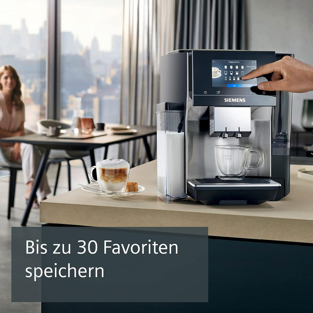 Siemens Kaffeevollautomat EQ900 TQ903D03, App-Steuerung, intuitives Full-Touch-Display, Barista-Modus, AromaBoost, Geräuschreduzierung, Premiummahlwerk, automatische Dampfreinigung, 1500 W, edelstahl